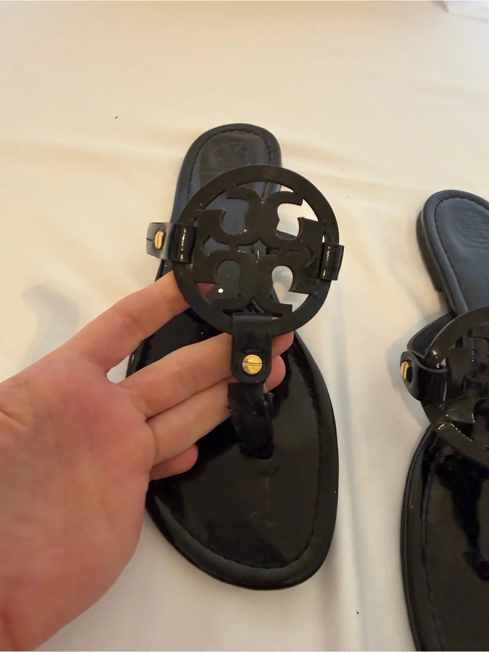 Tory Burch Miller Black Patent Leather Logo Thong Sandals Size 10